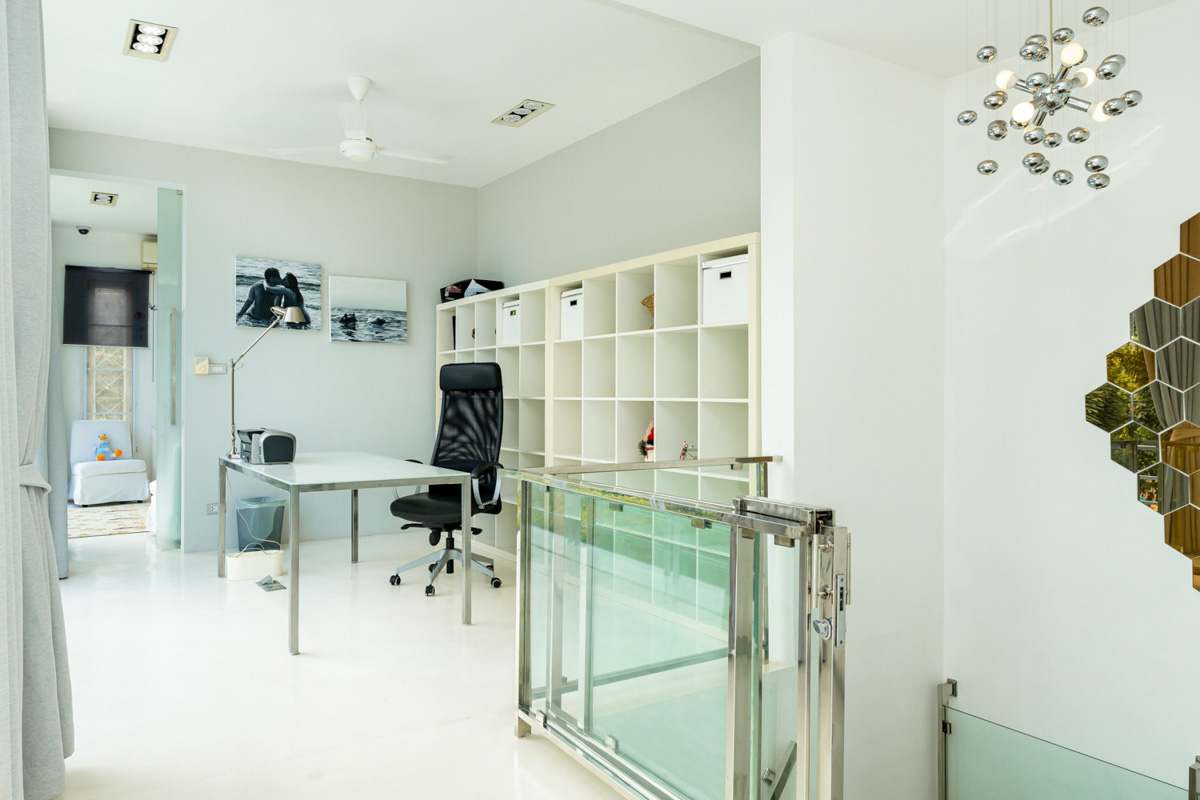 ID:702 Four bedroom villa on Chaweng beach