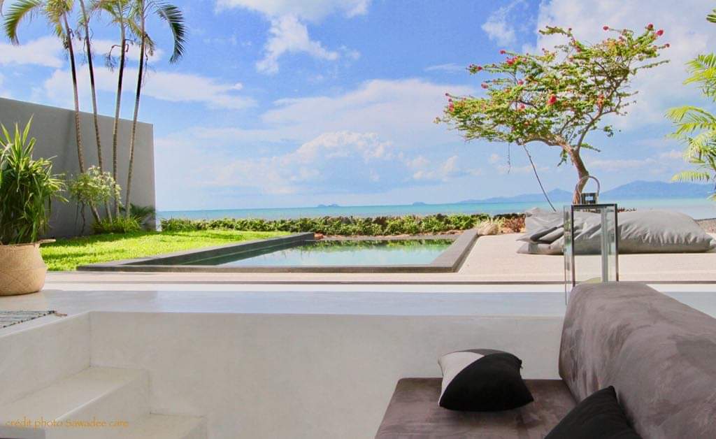 ID:599/BFM Four bedrooms villa on the beachfront of Bophut.