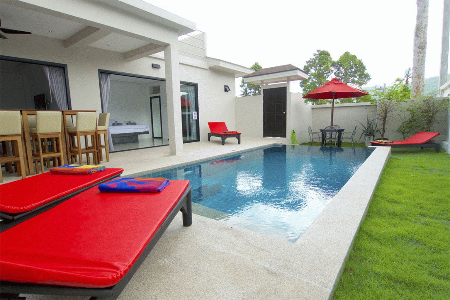 ID:485 Three bedroom villa on Hua Thanon