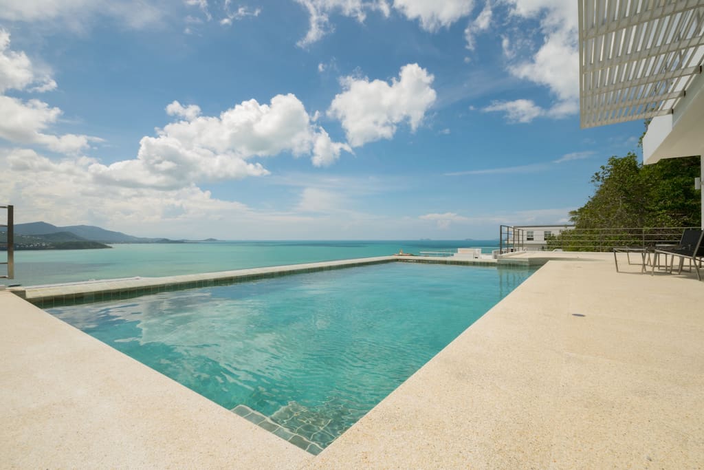 ID:286 three-Bedroom Villa with sea views in the district Bang RAK