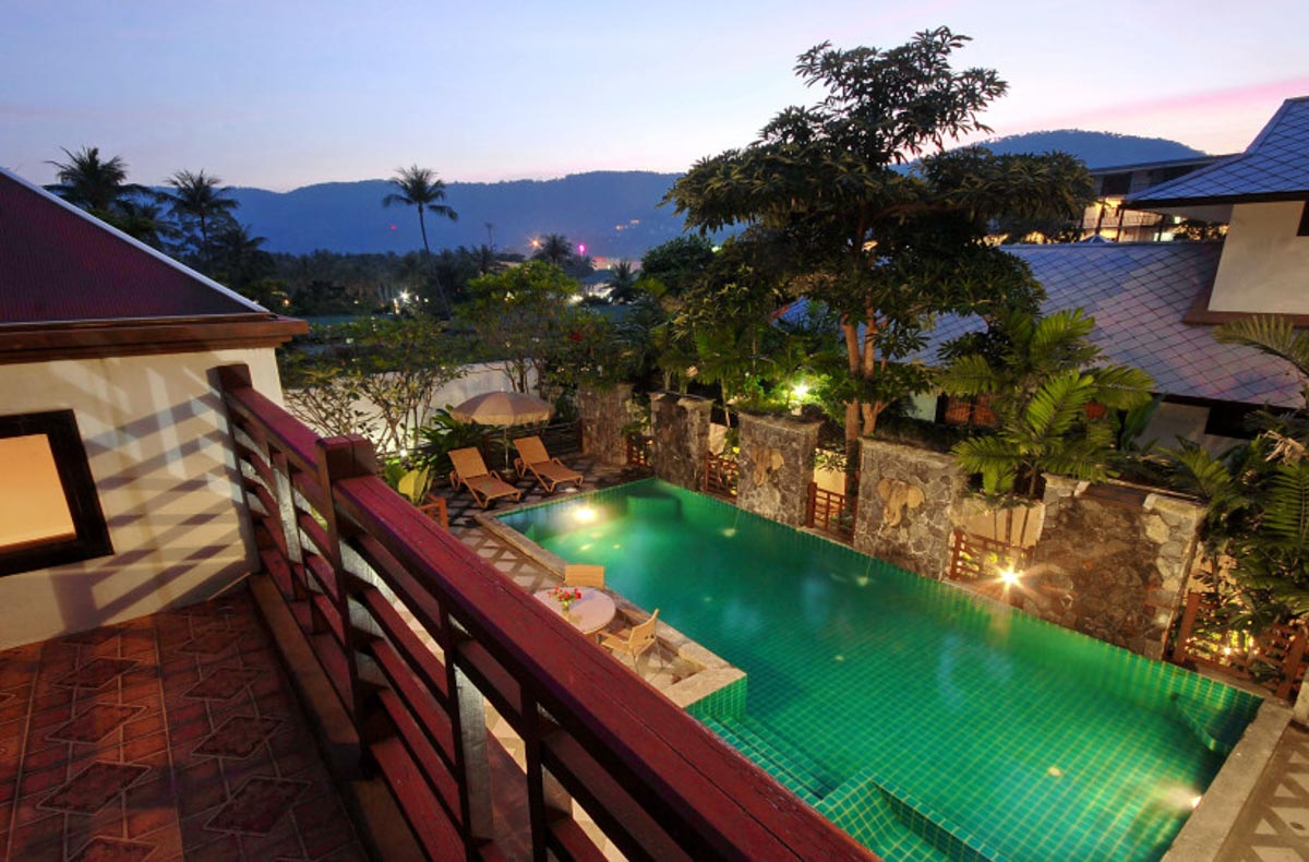 ID:703 Four bedroom villa on Chaweng beach