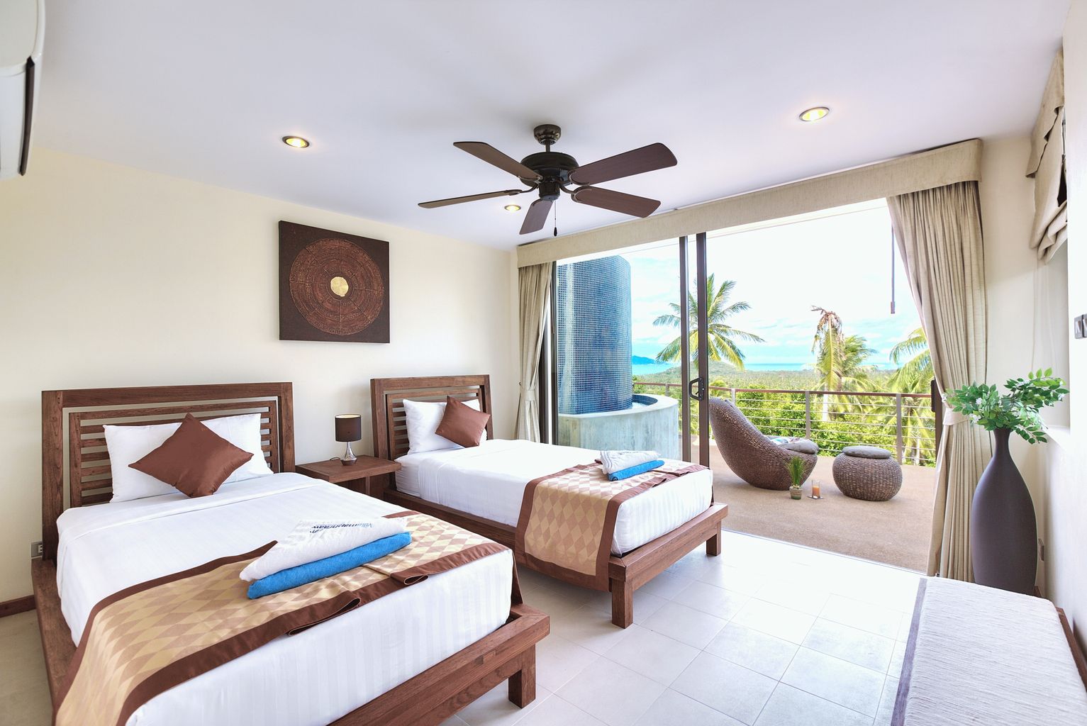 ID:152 Five bedrooms villa on Ban Tai