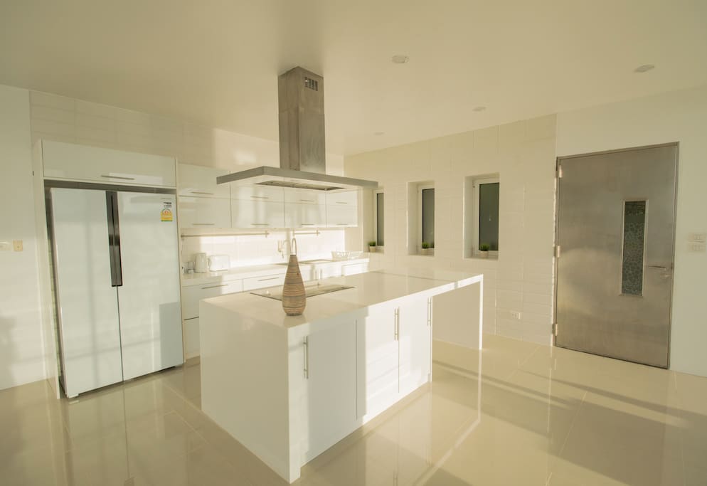 ID:286 three-Bedroom Villa with sea views in the district Bang RAK