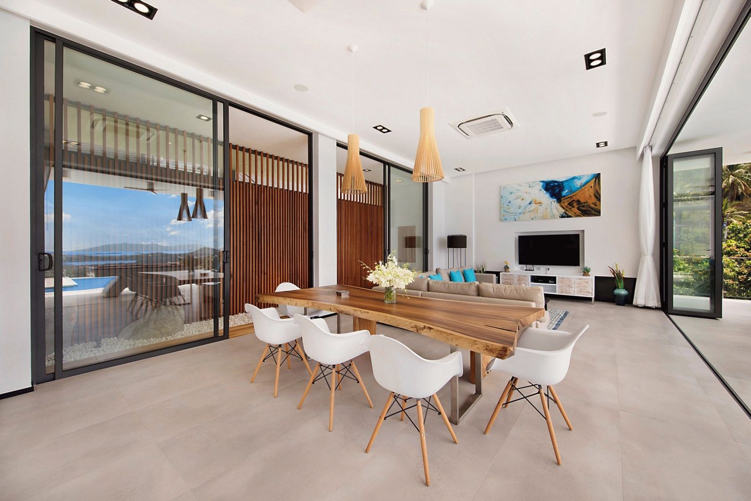 ID:571/6 Four bedrooms villa on Chaweng Noi
