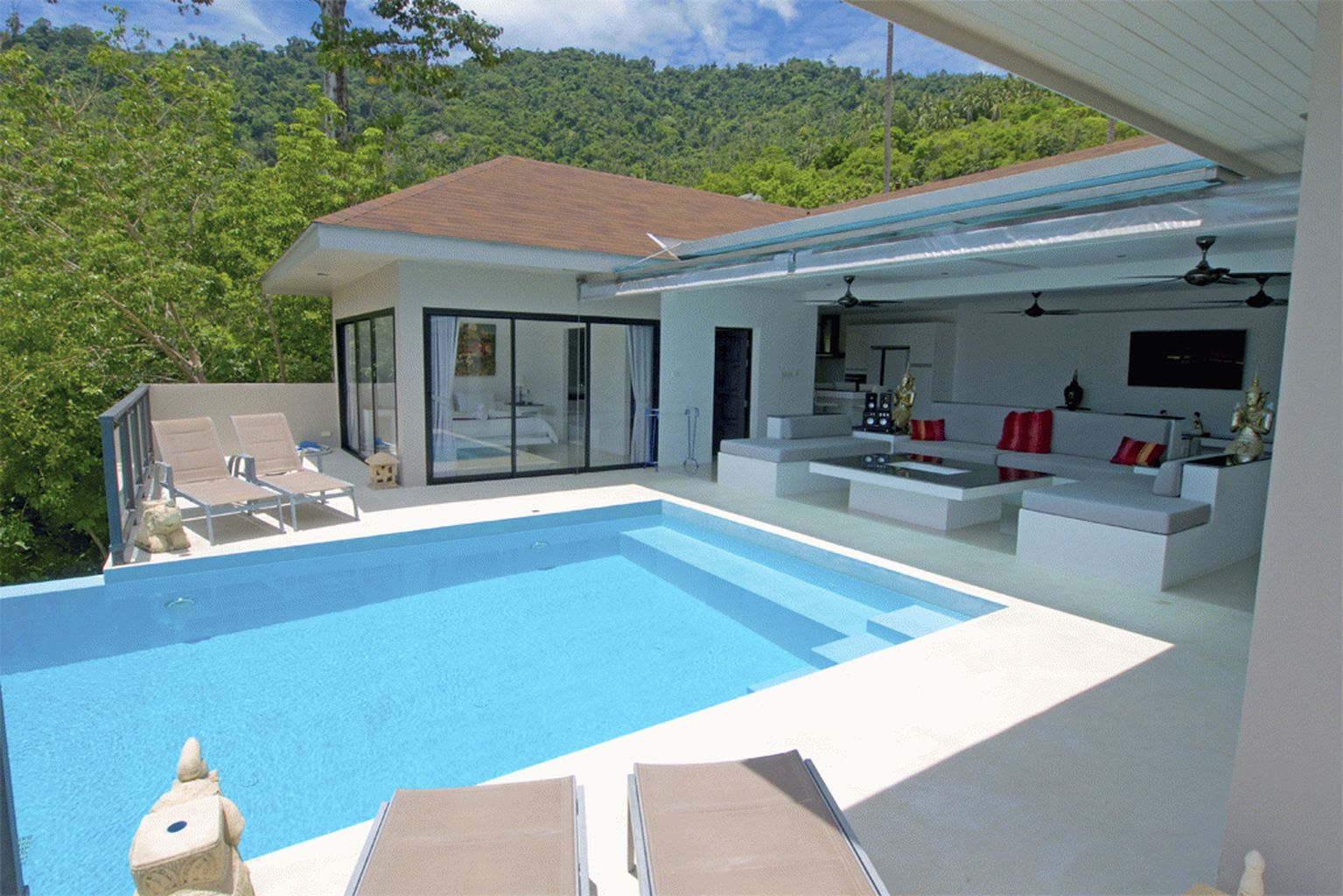 ID:349 Three bedroom villa on Hua Thanon