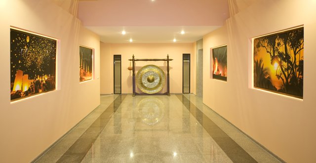 ID: 323 Two bedrooms apartment in a complex in Maenam area
