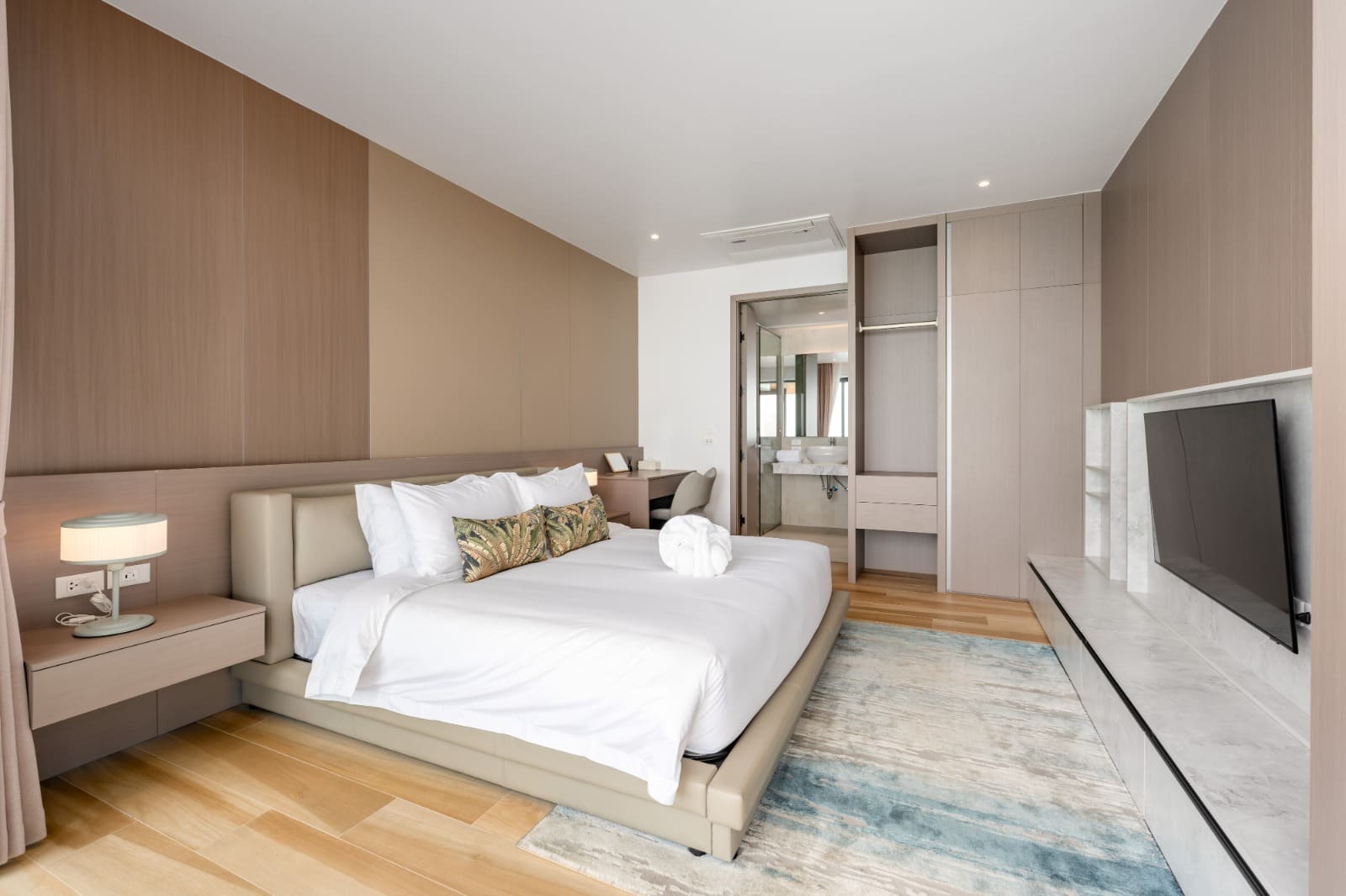 VILR-0082: Brand-new 3-bedroom modern thai-style villa with infinity pool & panoramic sunset sea views in Bang Por
