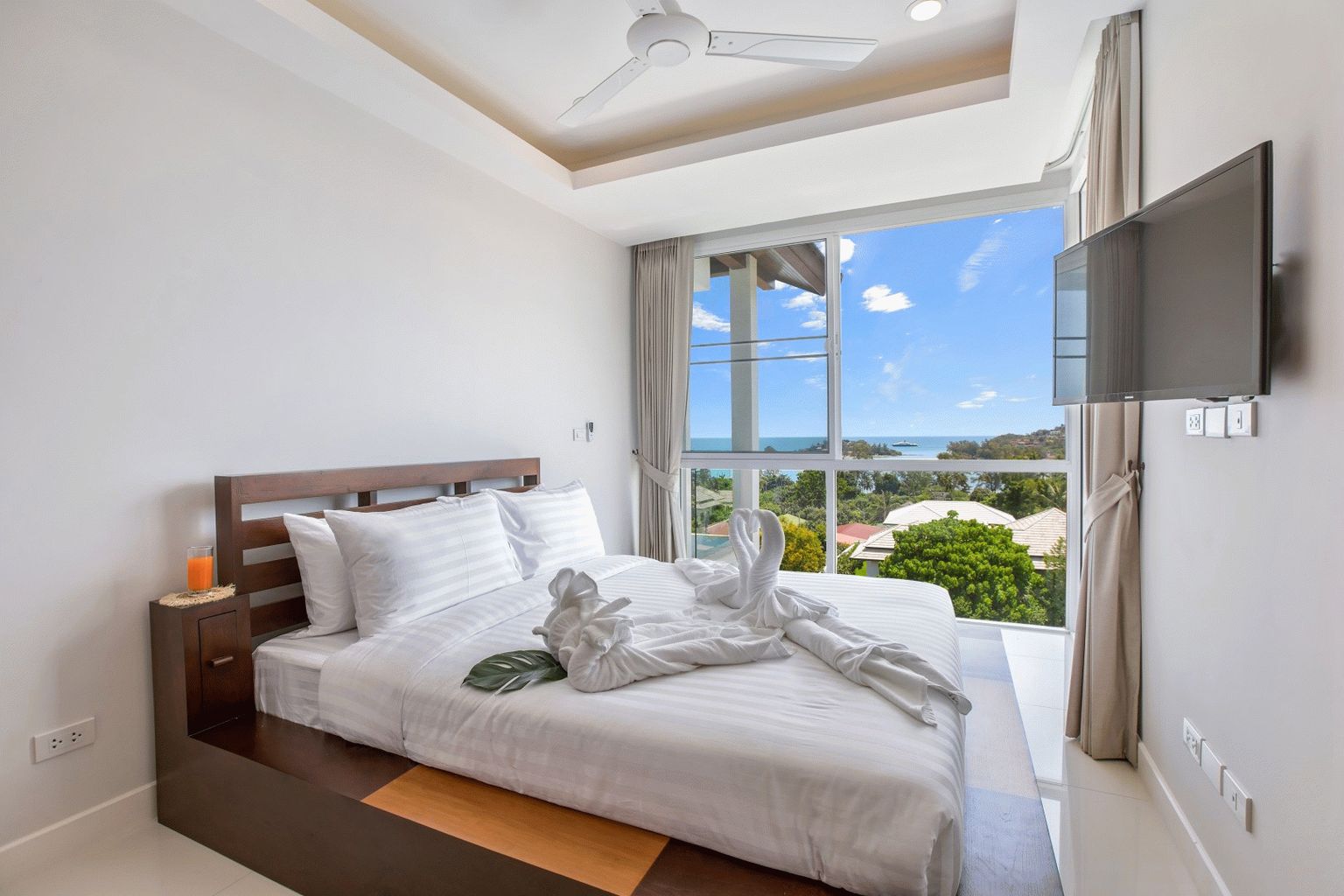 ID:511 Three bedrooms townhouse on Choeng Mon