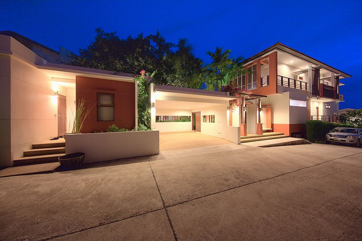 ID:699 Four bedroom villa near Samrong beach