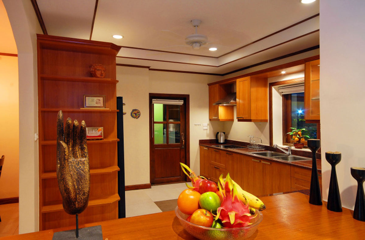 ID:703 Four bedroom villa on Chaweng beach