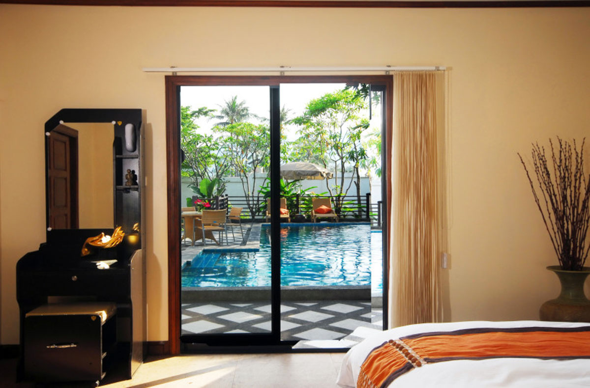 ID:703 Four bedroom villa on Chaweng beach