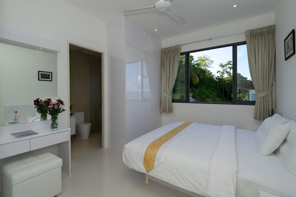 ID:527/S10A Three bedrooms villa on Choeng Mon with sea view