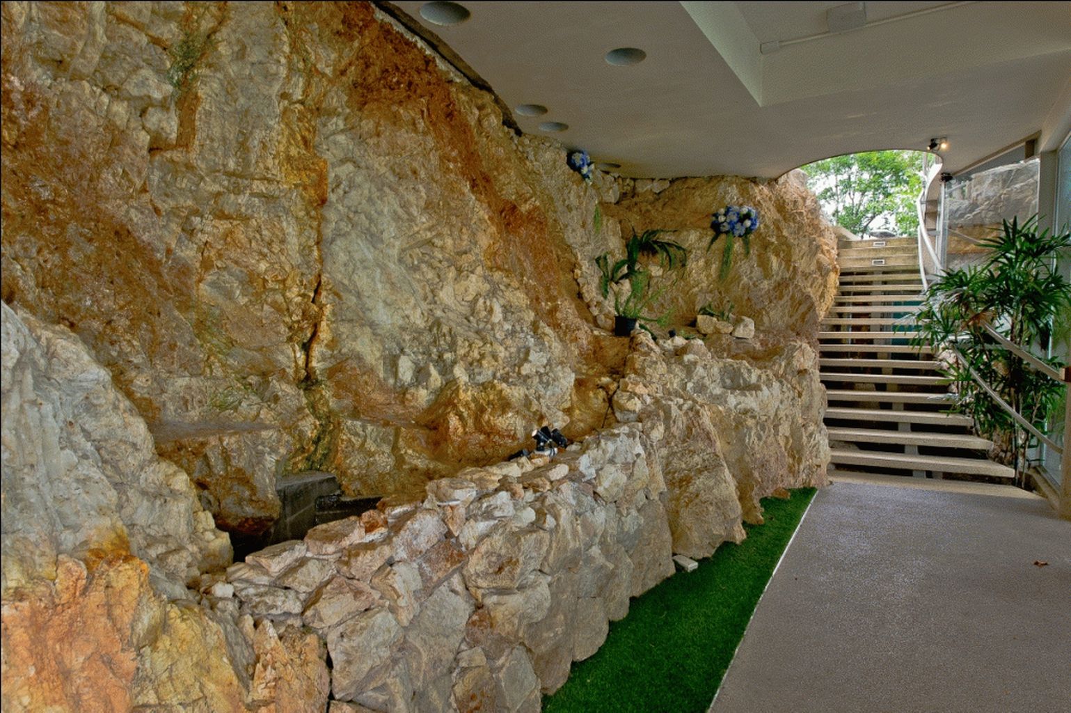 ID:498 Q Villa