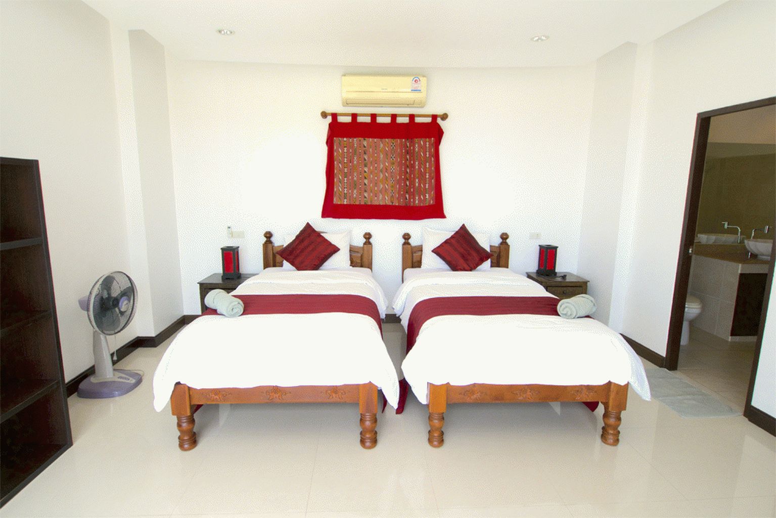 ID:486 Two bedrooms villa near Hua Thanon beach