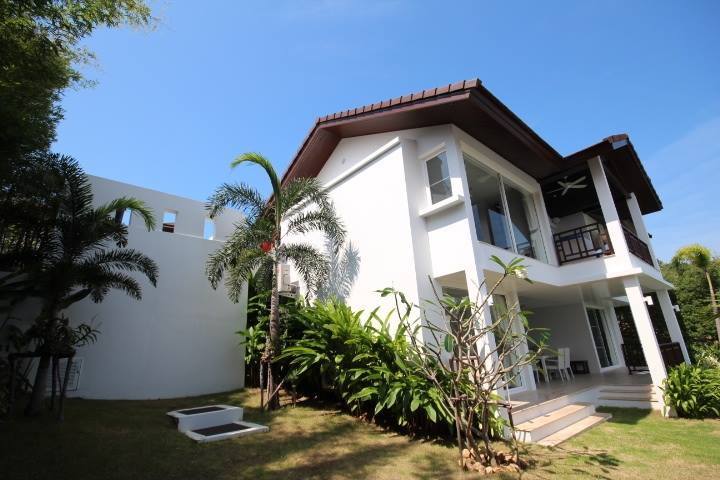 ID:507 Three bedrooms villa with sea view on Choeng Mon