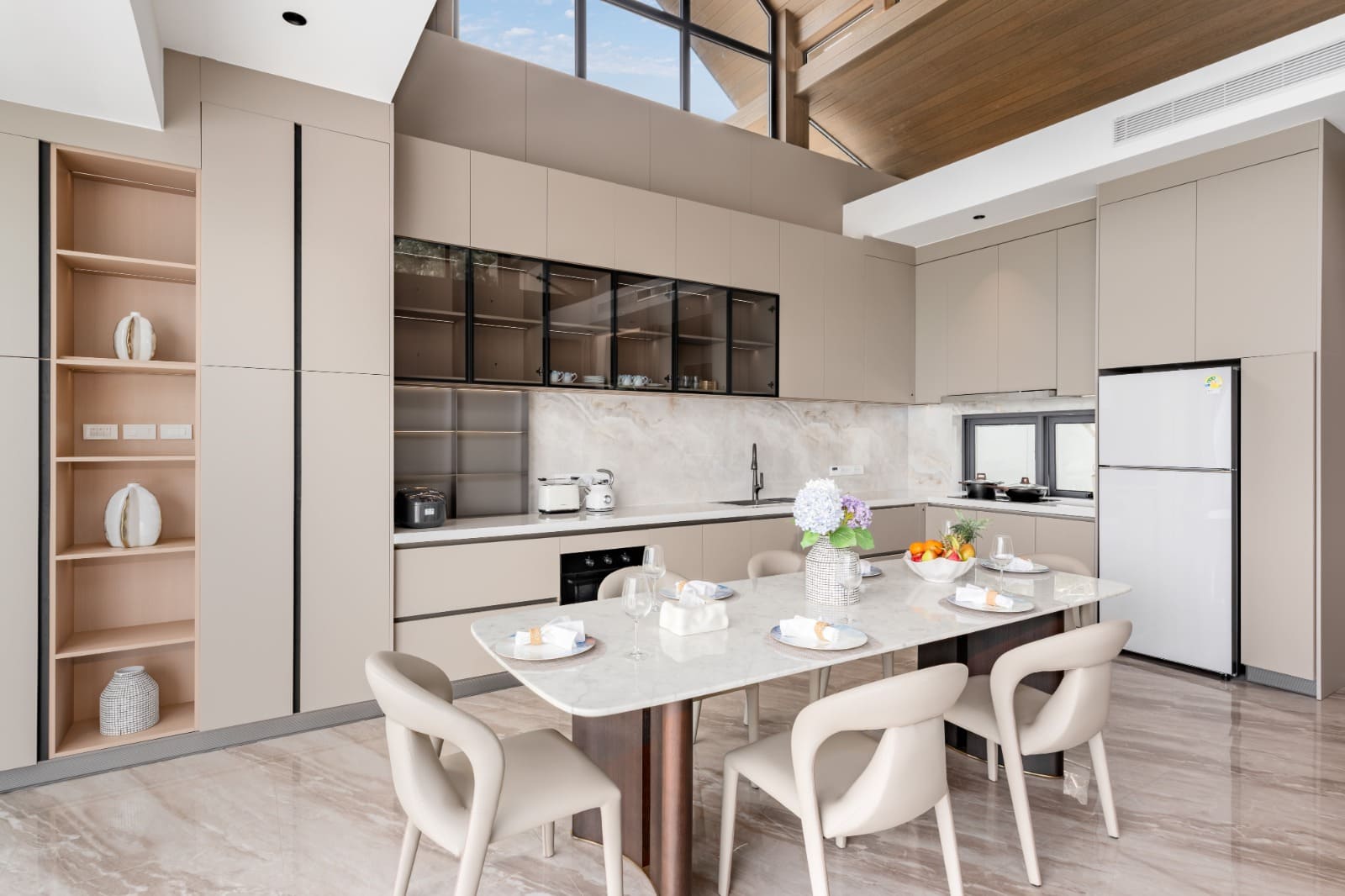 VILR-0081: Brand-new modern thai style sea view villa with 3 bedroom and private pool, located in Bang Por
