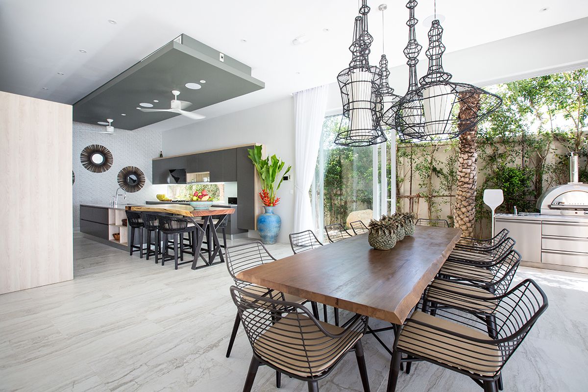 ID:711 6 bedroom villa on Samrong beach