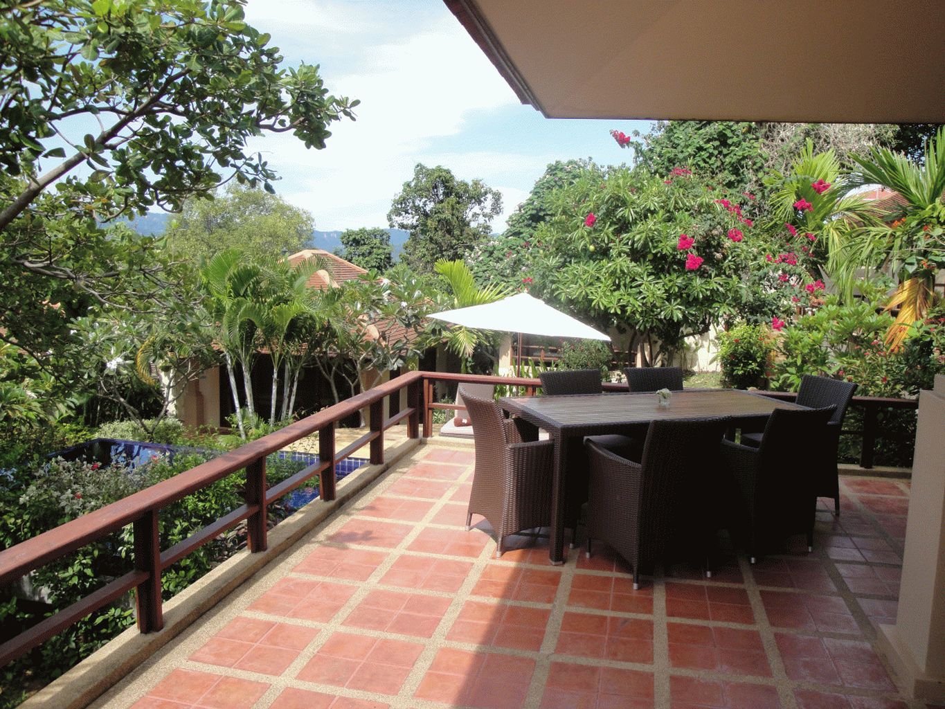 ID:160 Three bedrooms villa near Choeng Mon beach