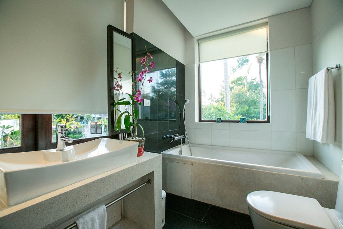 ID:624 Three bedrooms villa on Bang Por beach