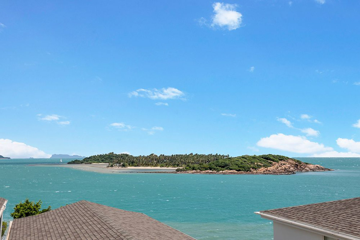 ID:699 Four bedroom villa near Samrong beach