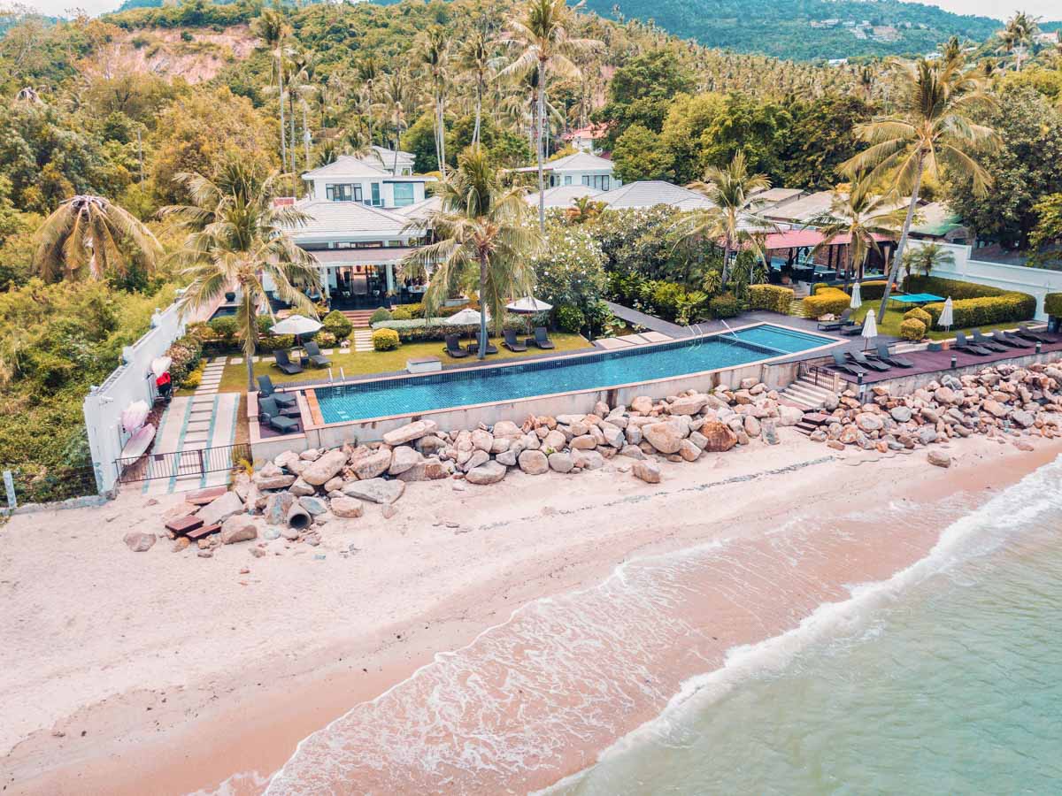 ID:689 Five bedrooms beachfront villa on Bang Por beach