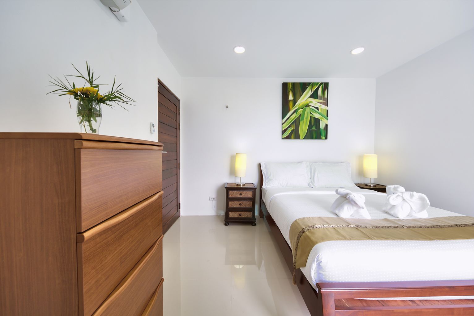 ID:148 Four bedroom villa on Lamai