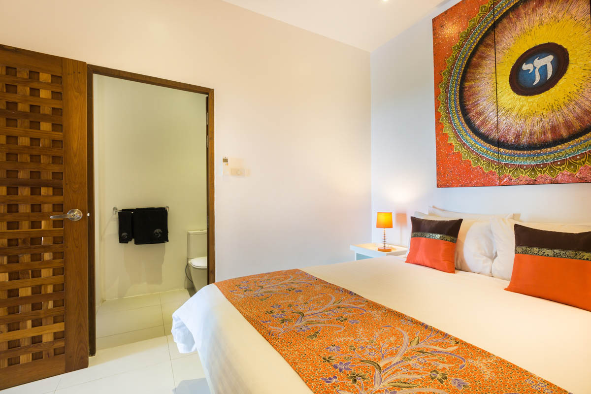 ID:621/JLZ Six bedrooms villa in Chaweng Noi
