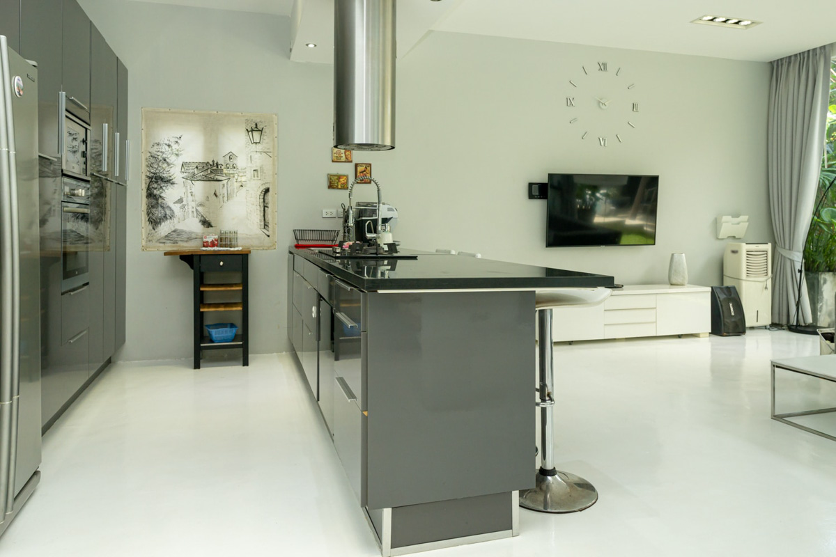 ID:702 Four bedroom villa on Chaweng beach