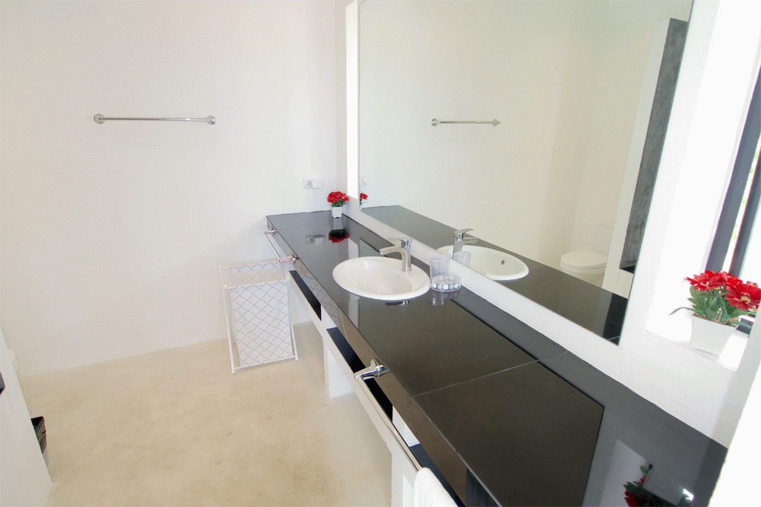 ID:349 Three bedroom villa on Hua Thanon