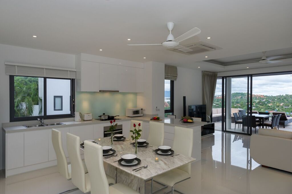 ID:527/S10A Three bedrooms villa on Choeng Mon with sea view
