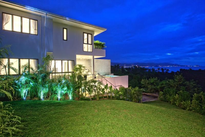 ID:143 Four bedrooms on Plai Laem