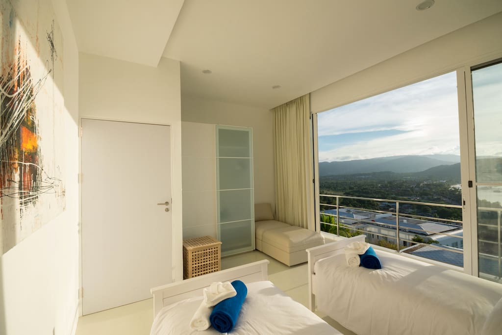 ID:286 three-Bedroom Villa with sea views in the district Bang RAK