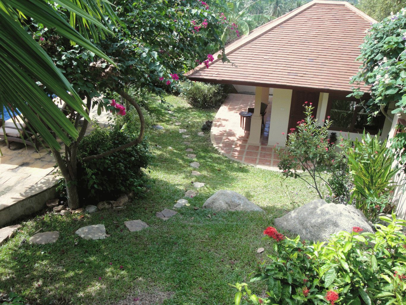 ID:160 Three bedrooms villa near Choeng Mon beach