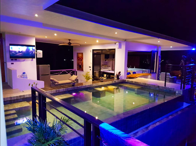 ID:652/P Two bedroom penthouse near Crystal Bay beach