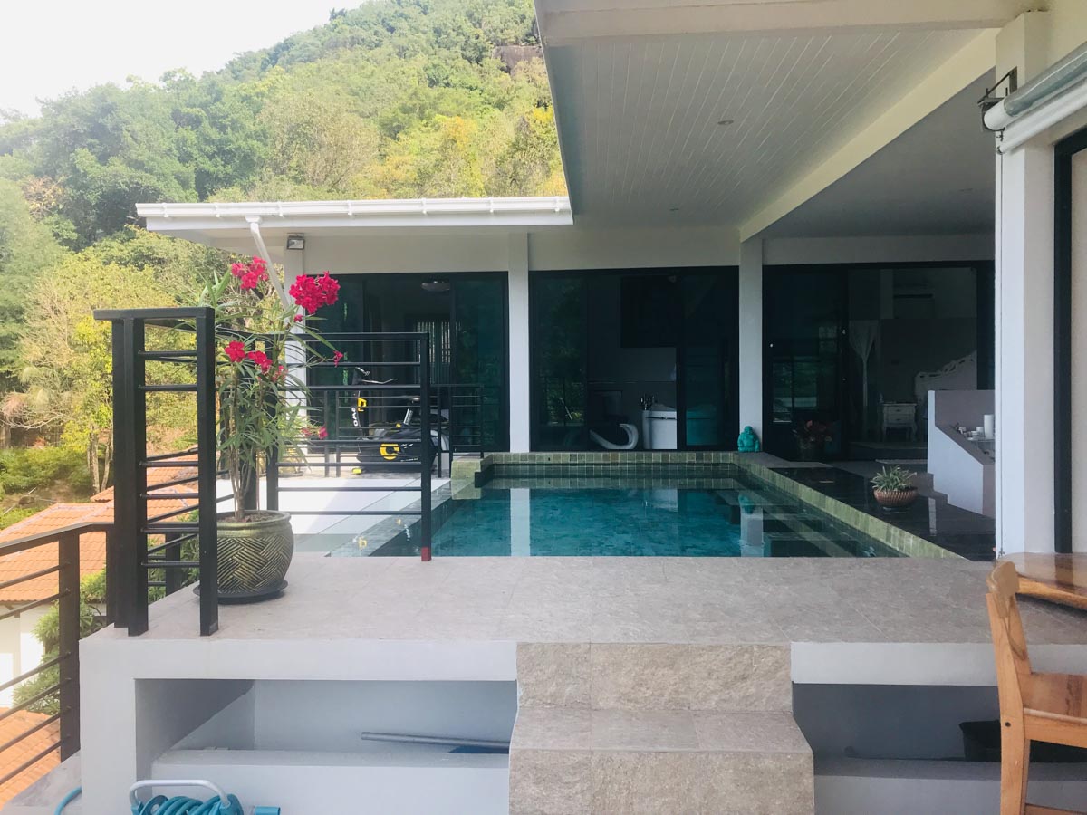 ID:652/P Two bedroom penthouse near Crystal Bay beach