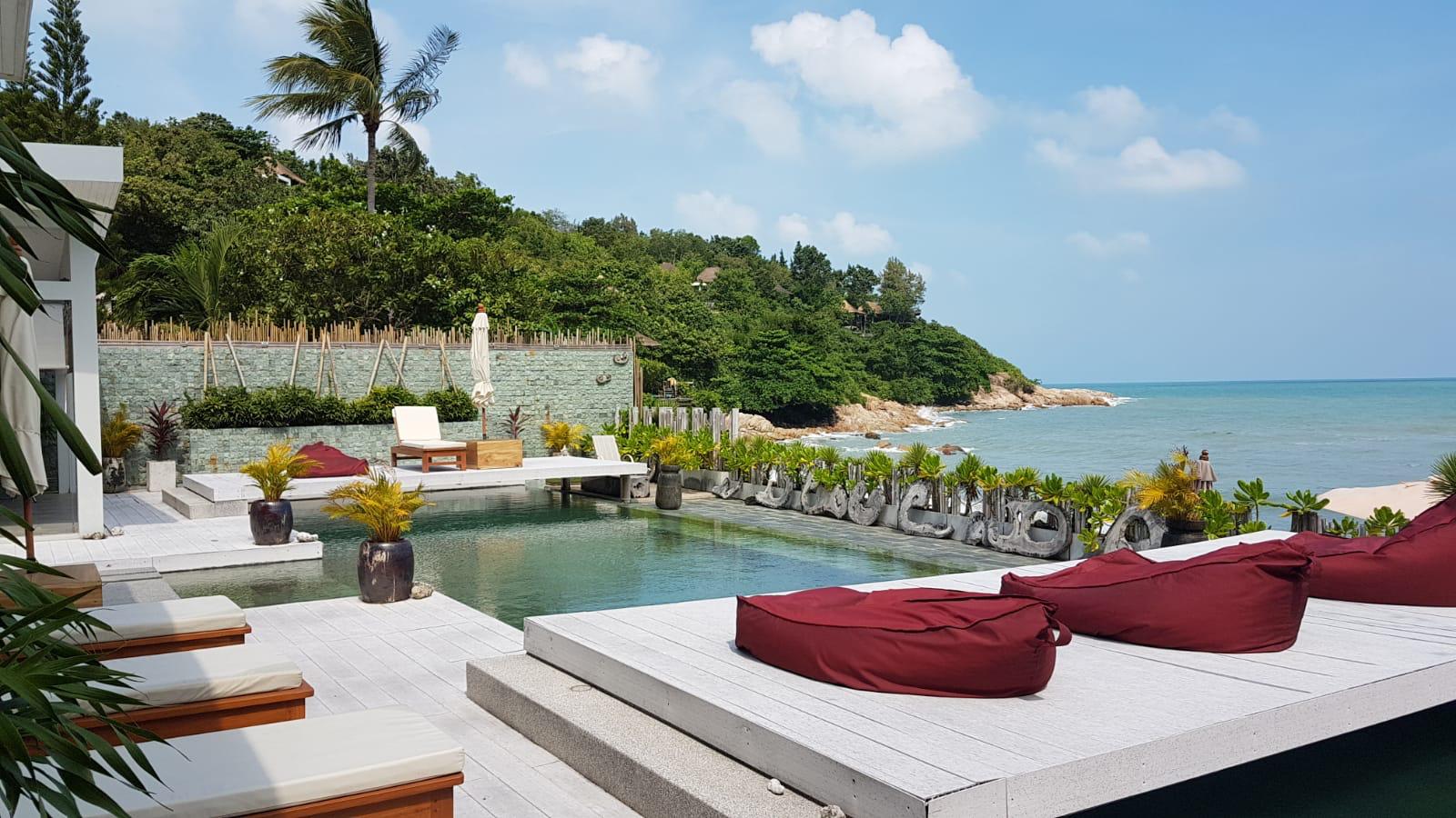 ID:733 Five bedroom beachfront villa on Samrong