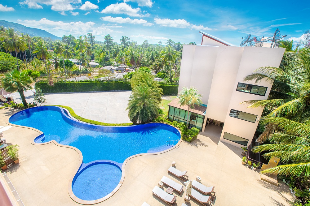 ID: 323 Two bedrooms apartment in a complex in Maenam area