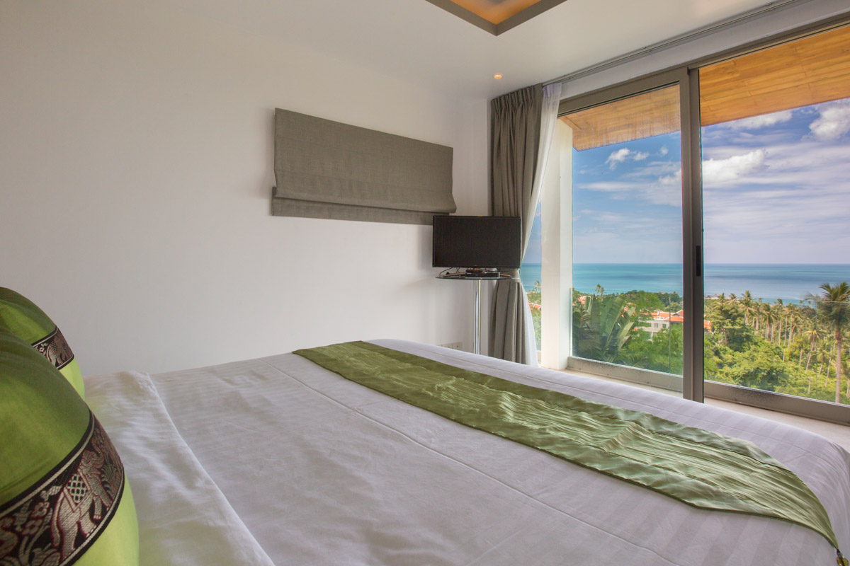 ID:621/JLZ Six bedrooms villa in Chaweng Noi