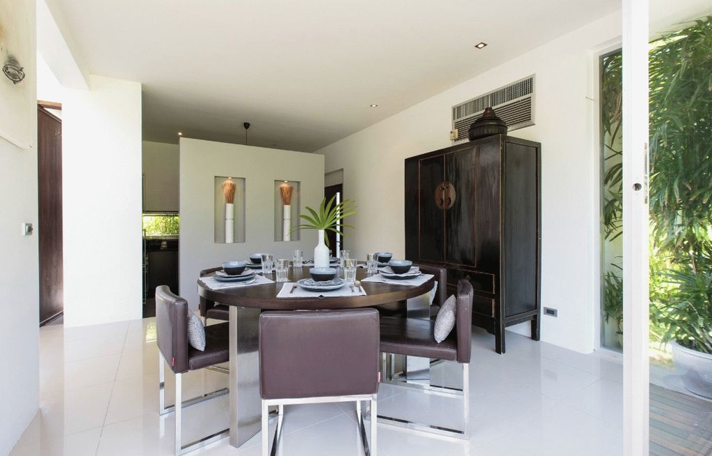 ID:585/KRU Two-bedroom Villa on Maenam area