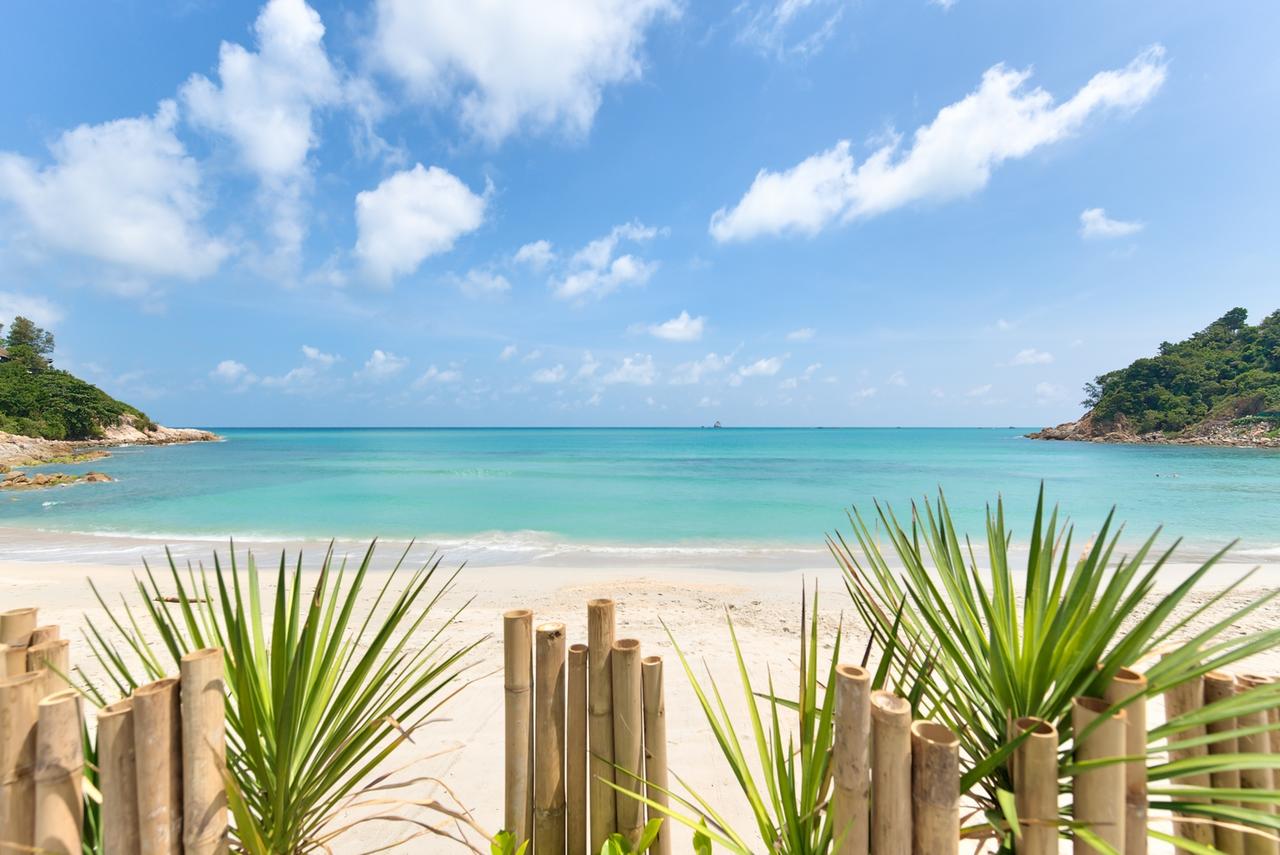ID:733 Five bedroom beachfront villa on Samrong