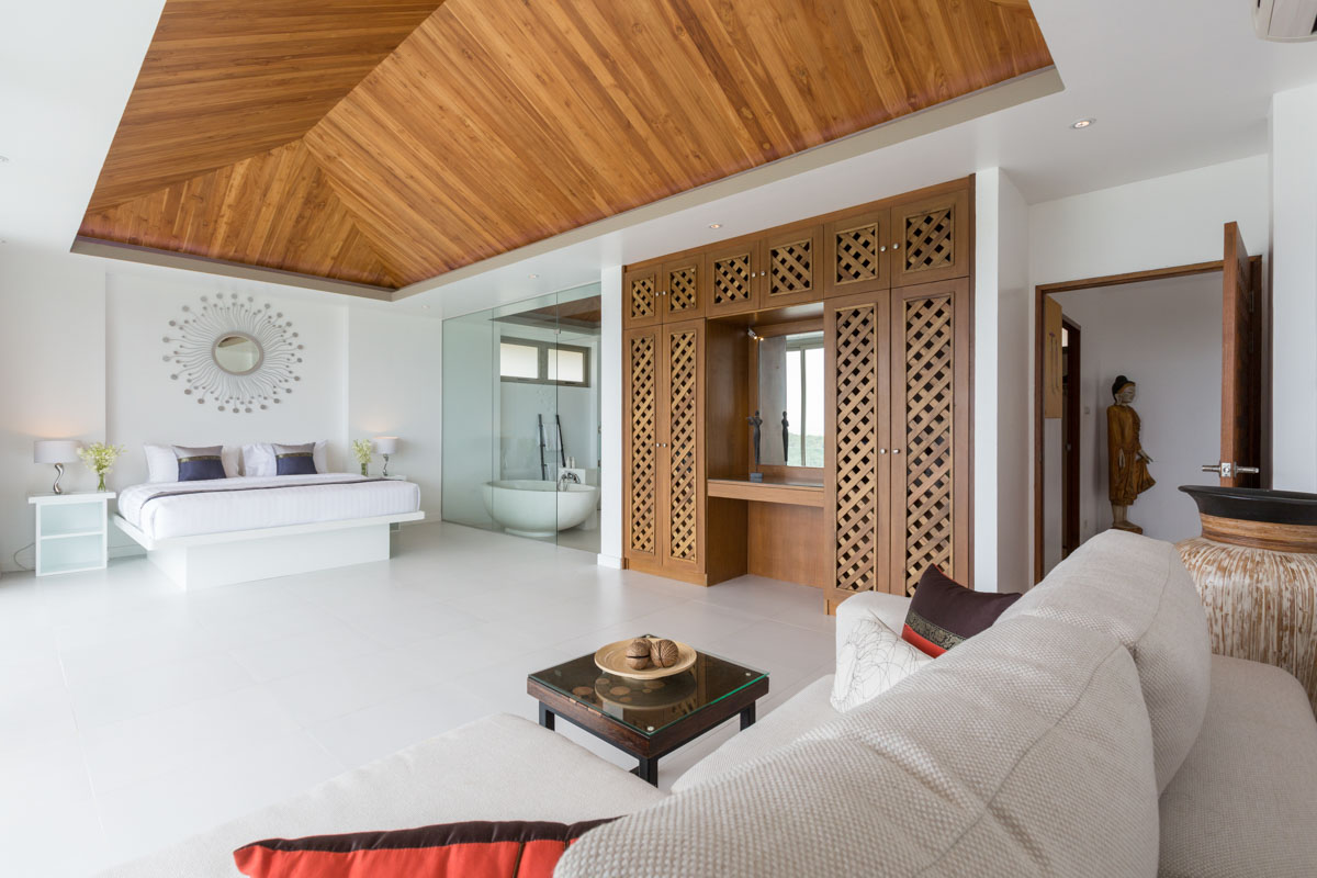ID:621/JLZ Six bedrooms villa in Chaweng Noi