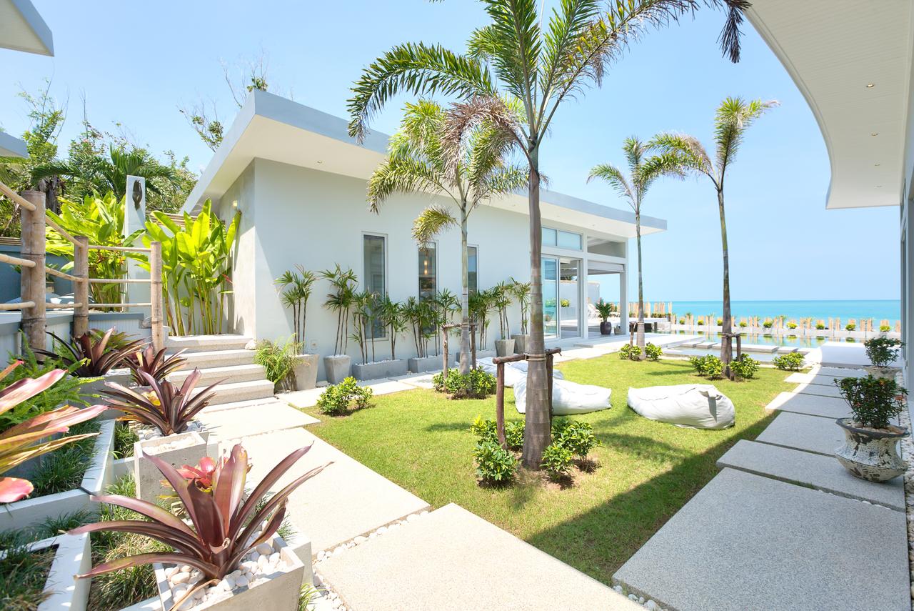 ID:733 Five bedroom beachfront villa on Samrong