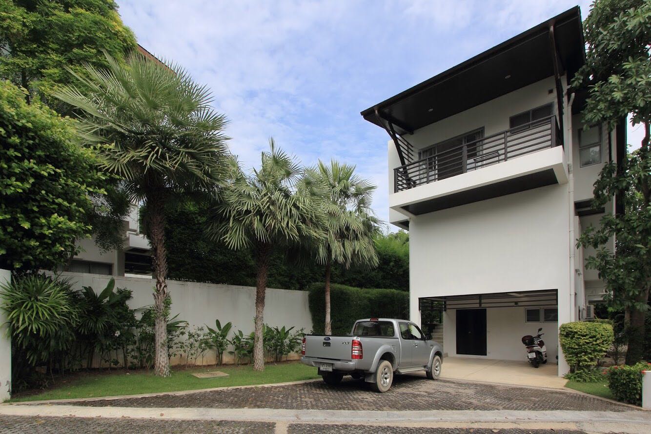 ID:493 Villa S3