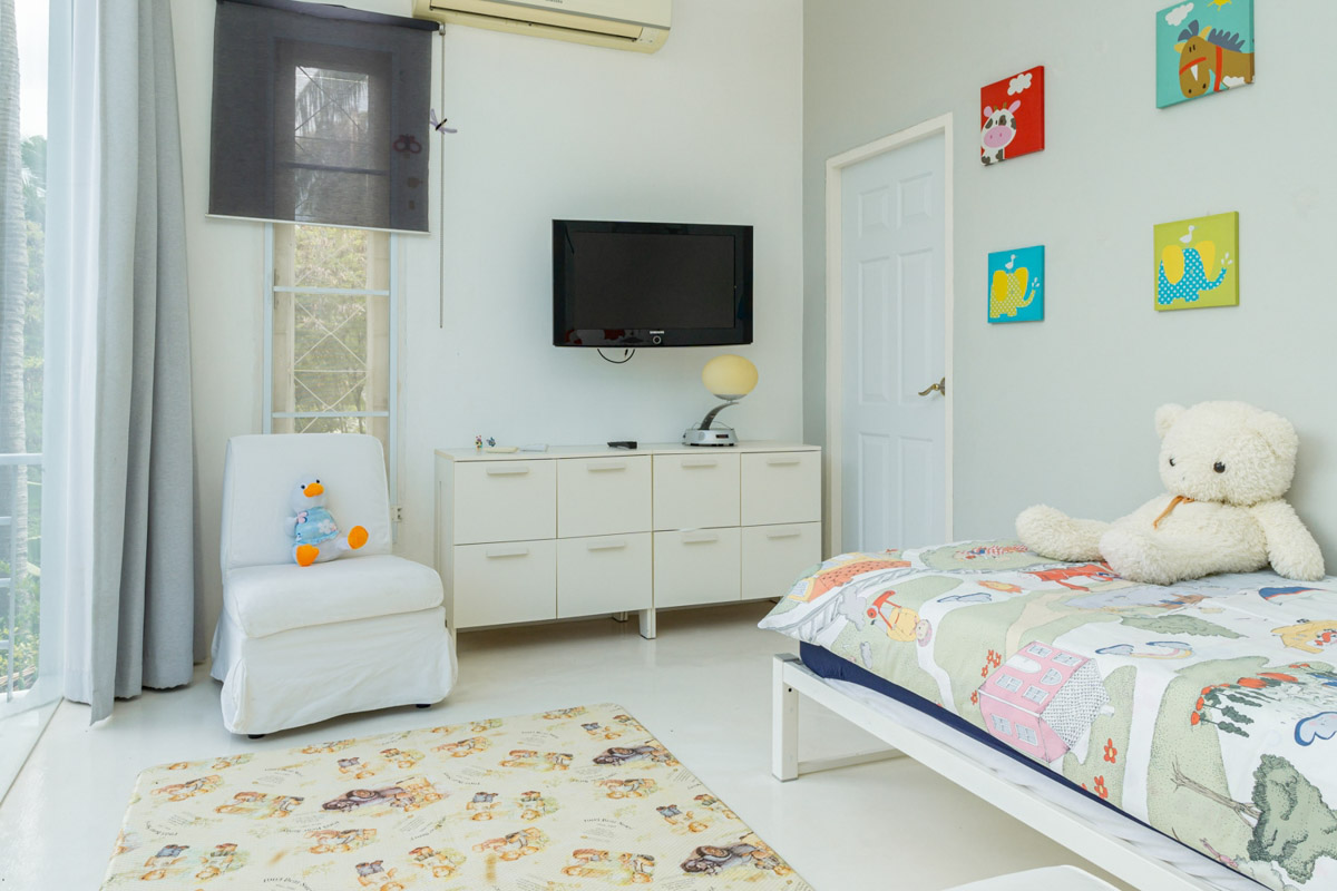 ID:702 Four bedroom villa on Chaweng beach