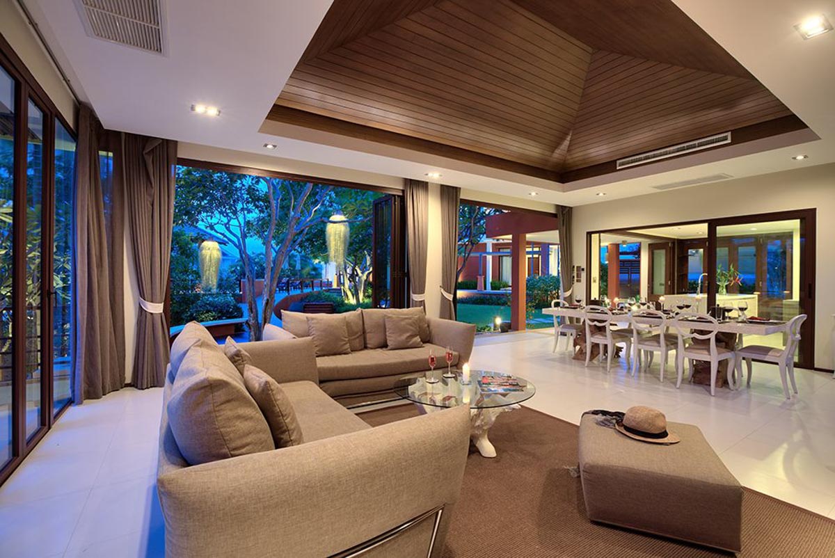 ID:699 Four bedroom villa near Samrong beach