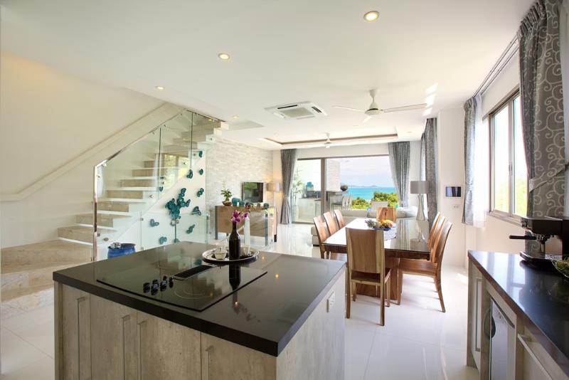 ID:143 Four bedrooms on Plai Laem
