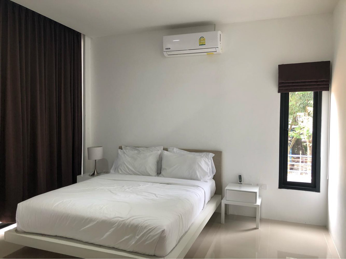ID: 273 A two-bedroom villa with a pool on Ban Tae