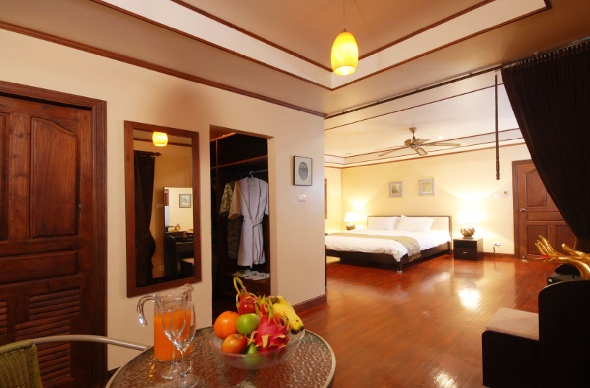 ID:703 Four bedroom villa on Chaweng beach