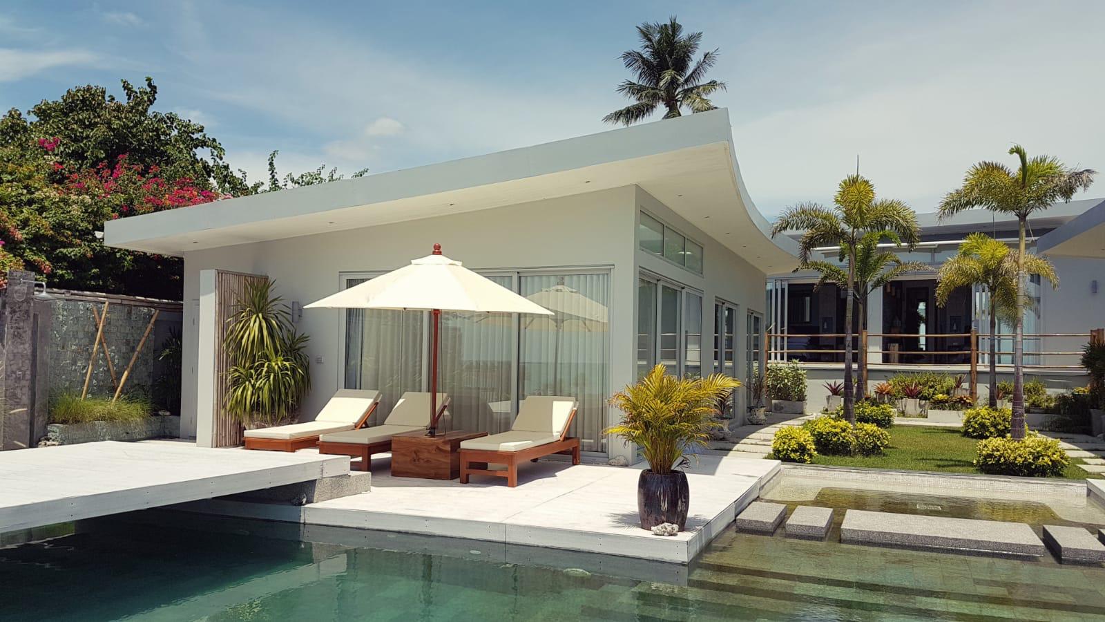 ID:733 Five bedroom beachfront villa on Samrong