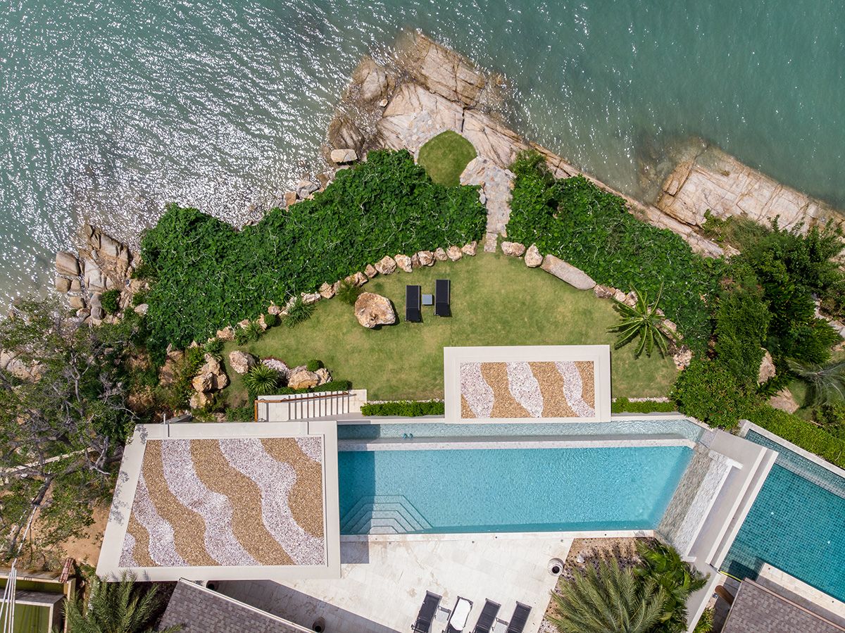 ID:711 6 bedroom villa on Samrong beach